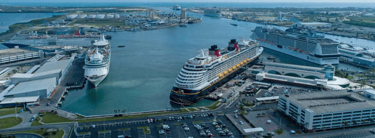 what-cruise-ships-are-in-port-canaveral-today-2025